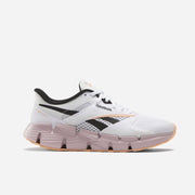 حذاء ريبوك زيج ديناميكا 5 بيرفورمانس للنساء البالغات باللون الأبيض