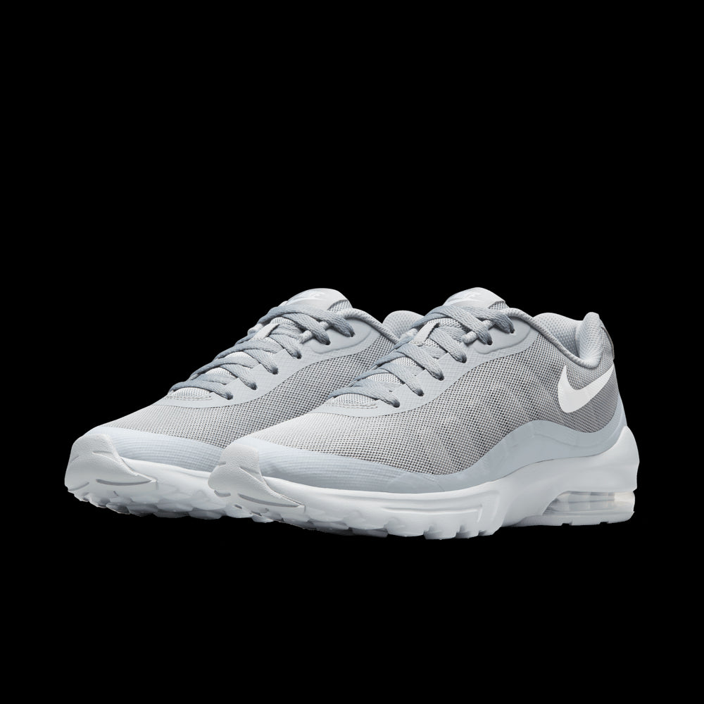 Nike Air Max Invigor Adultes Homme Baskets Gris