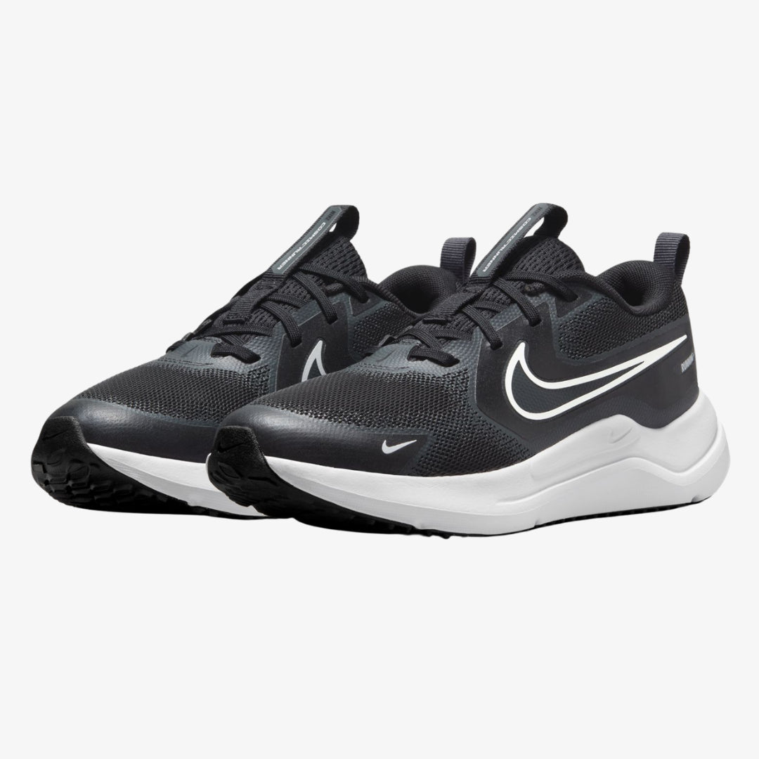 Nike Cosmic Runner Chaussures de Course