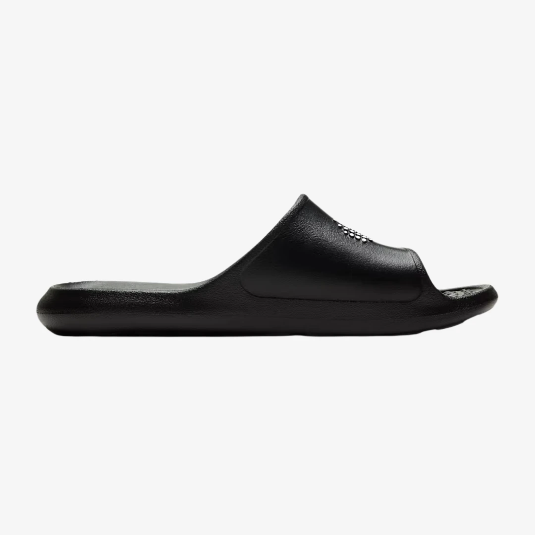 Victori One Shower Claquettes by NIKE