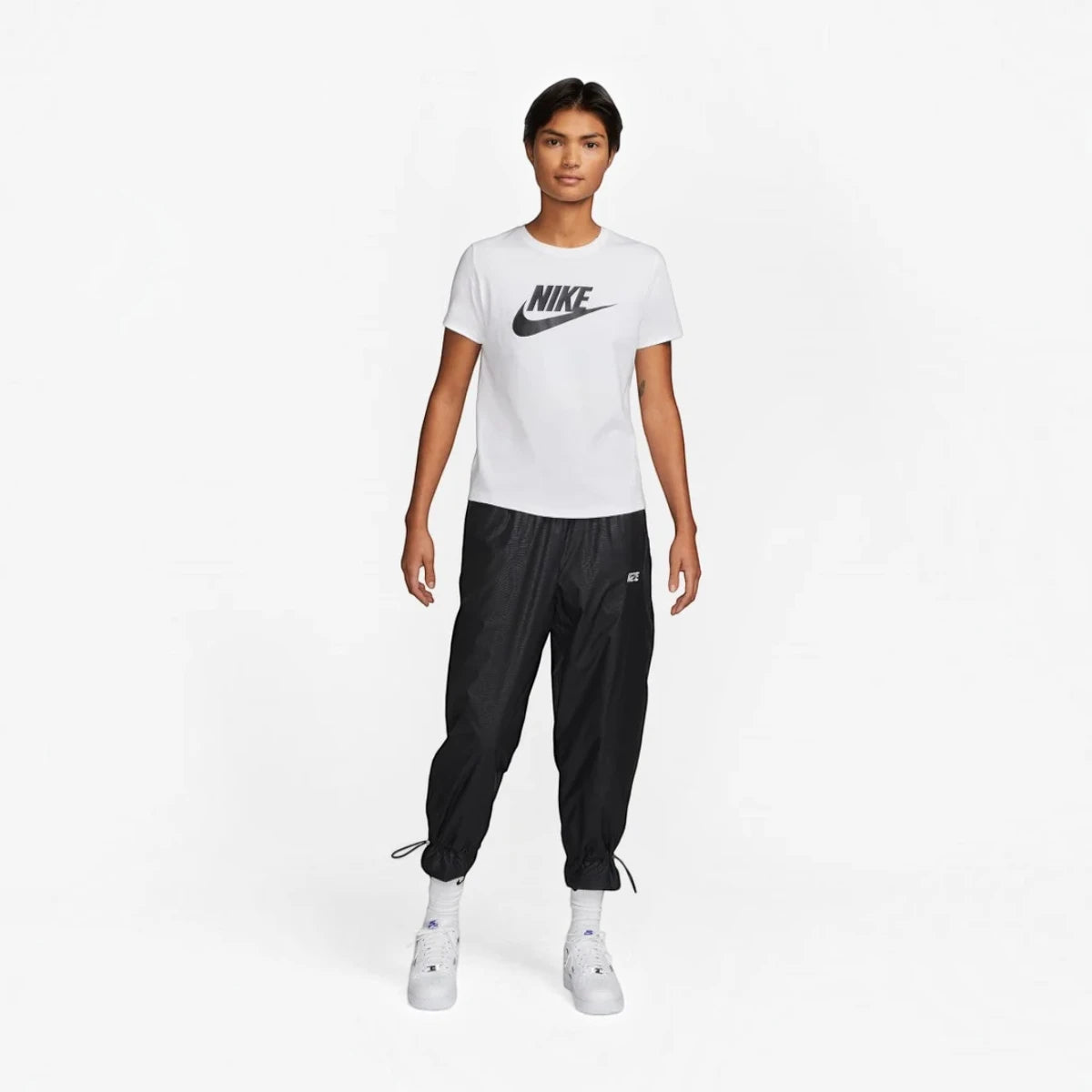 Nike Sportswear Club T-shirts
