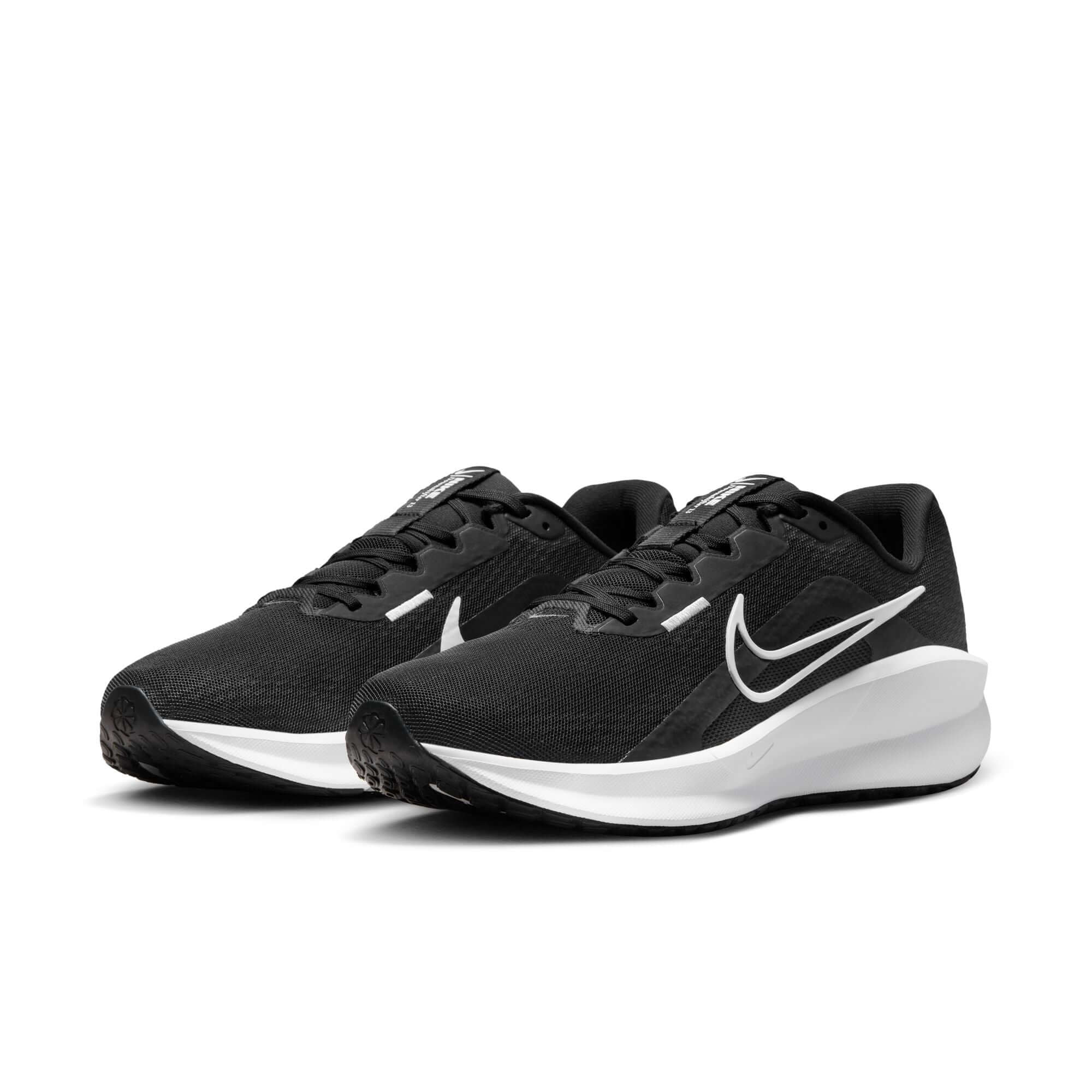 حذاء جري Nike Downshifter 13 للرجال باللون الأسود
