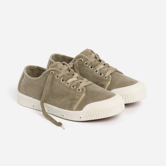 Spring Court G2 Canvas Baskets Adultes Homme Vert