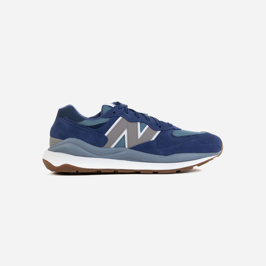 New Balance 57/40 Baskets Adultes Homme Bleu Marine