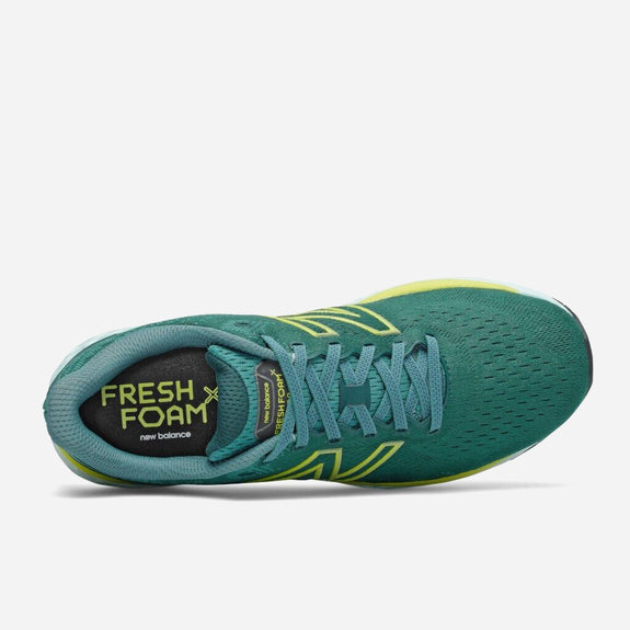 New Balance Fresh Foam 880V11 Performance Adultes Homme Vert