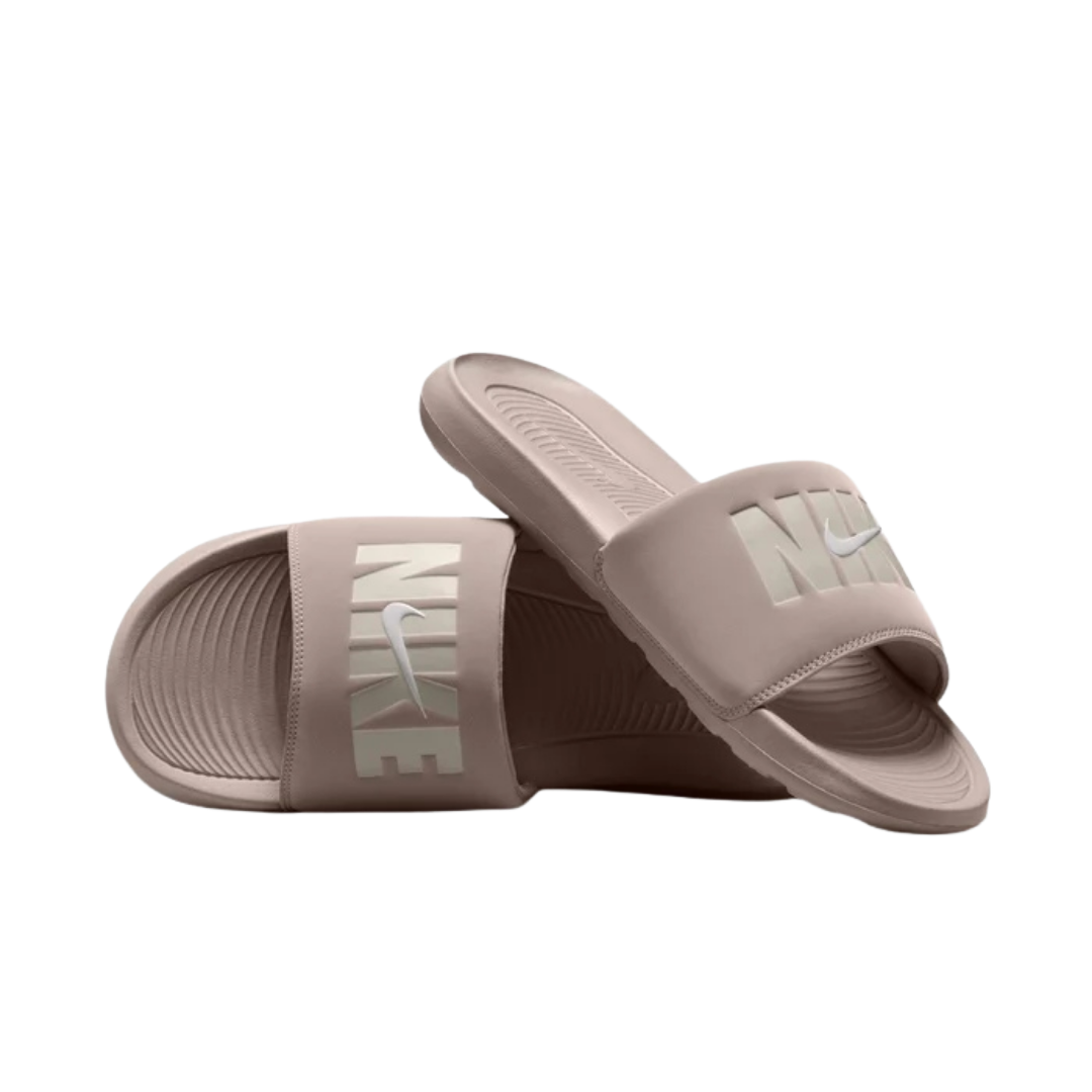 Victori One Se Claquettes