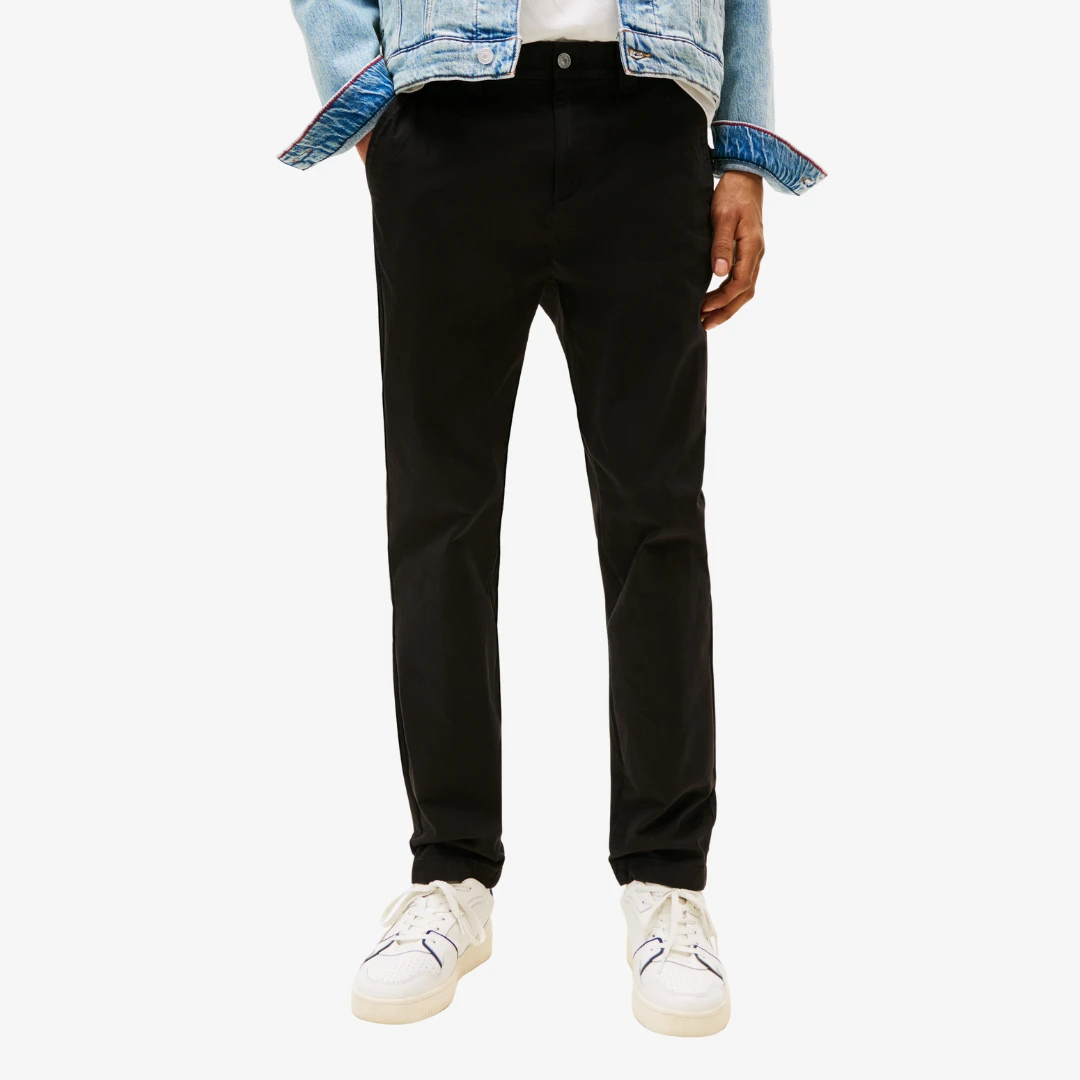Austin Chino by TOMMY HILFIGER
