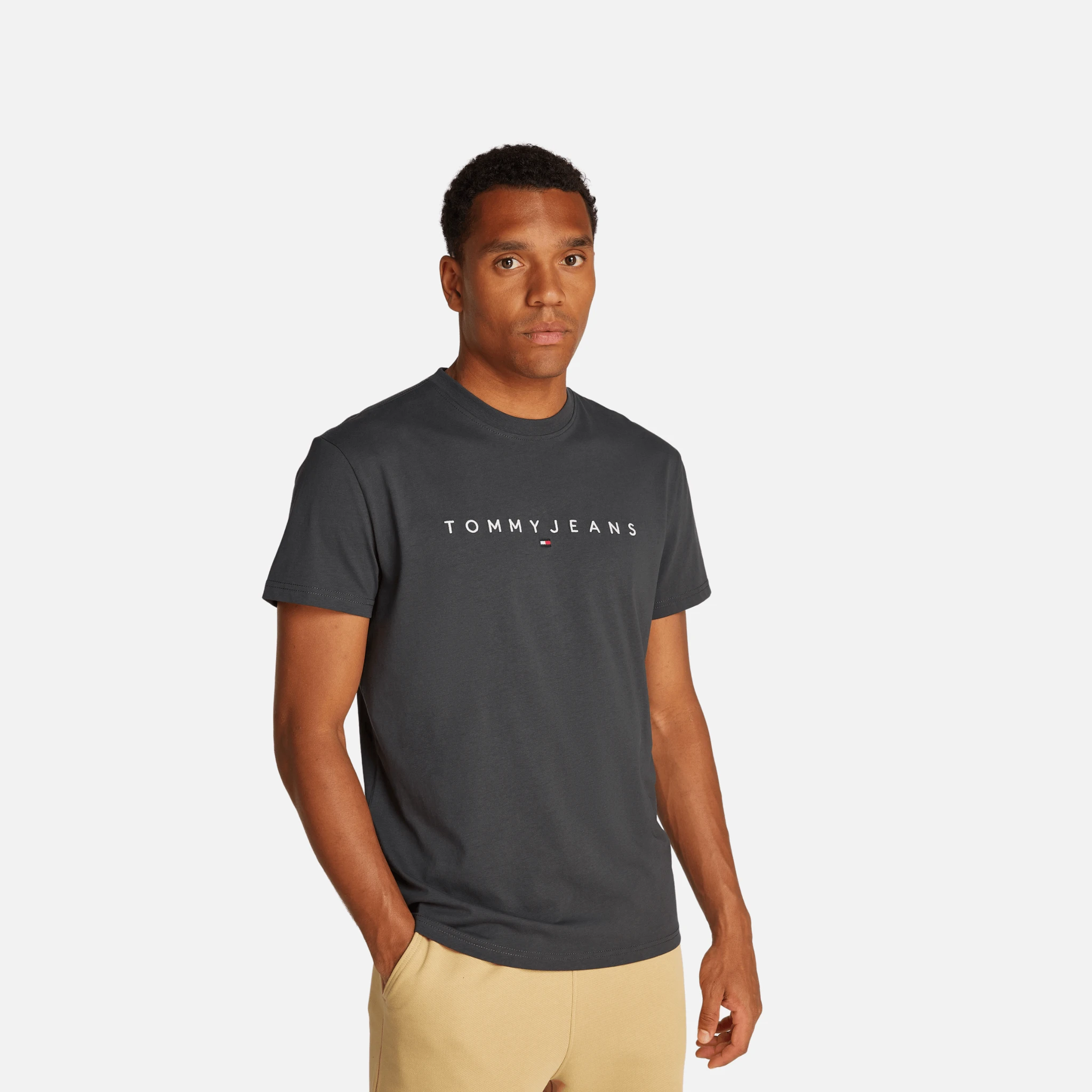 Tommy Hilfiger Tommy Jeans Reg Linear Logo T-Shirt by TOMMY HILFIGER