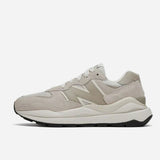 New Balance 57/40 Baskets Adultes Femme Beige