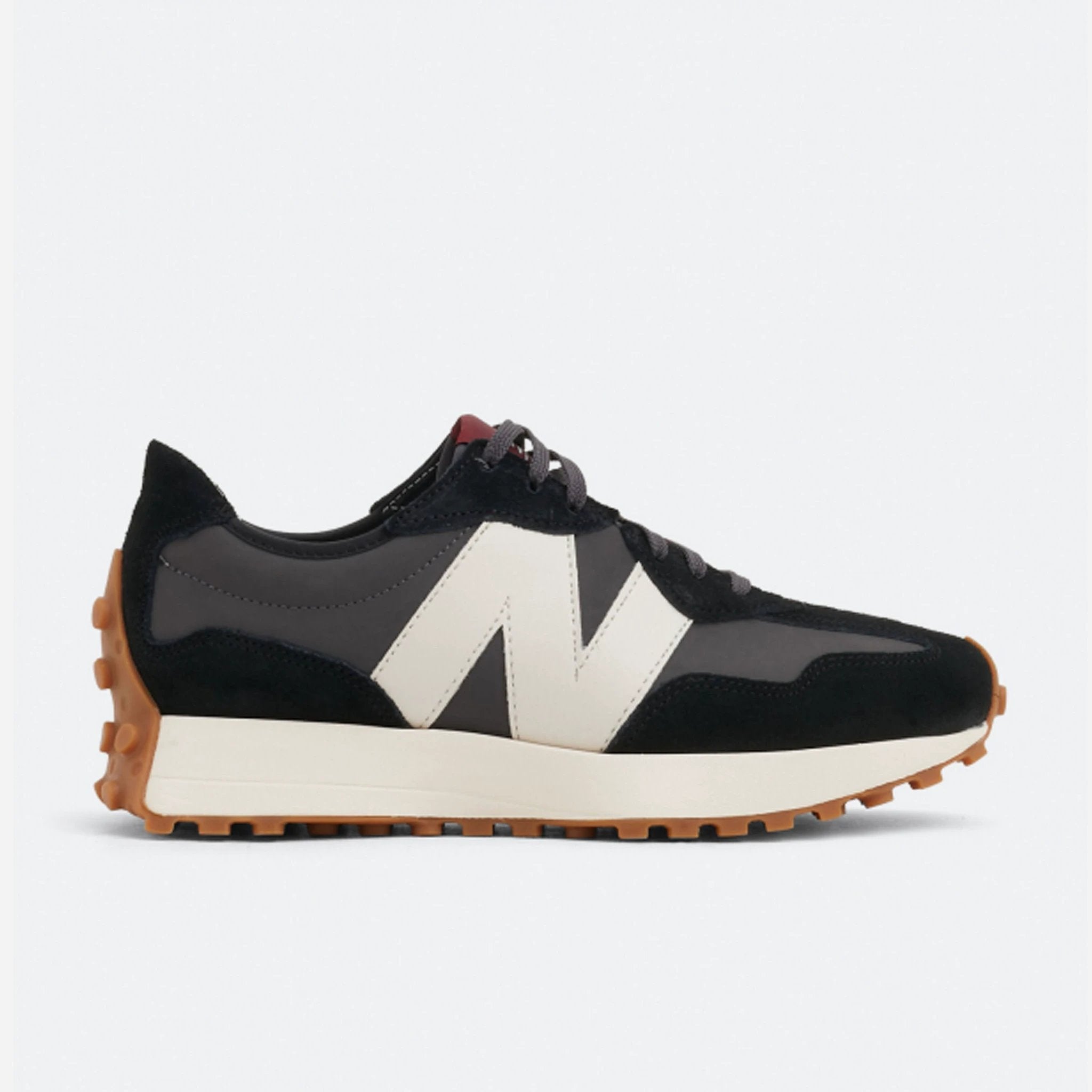 New Balance 327 Baskets by NEW BALANCE