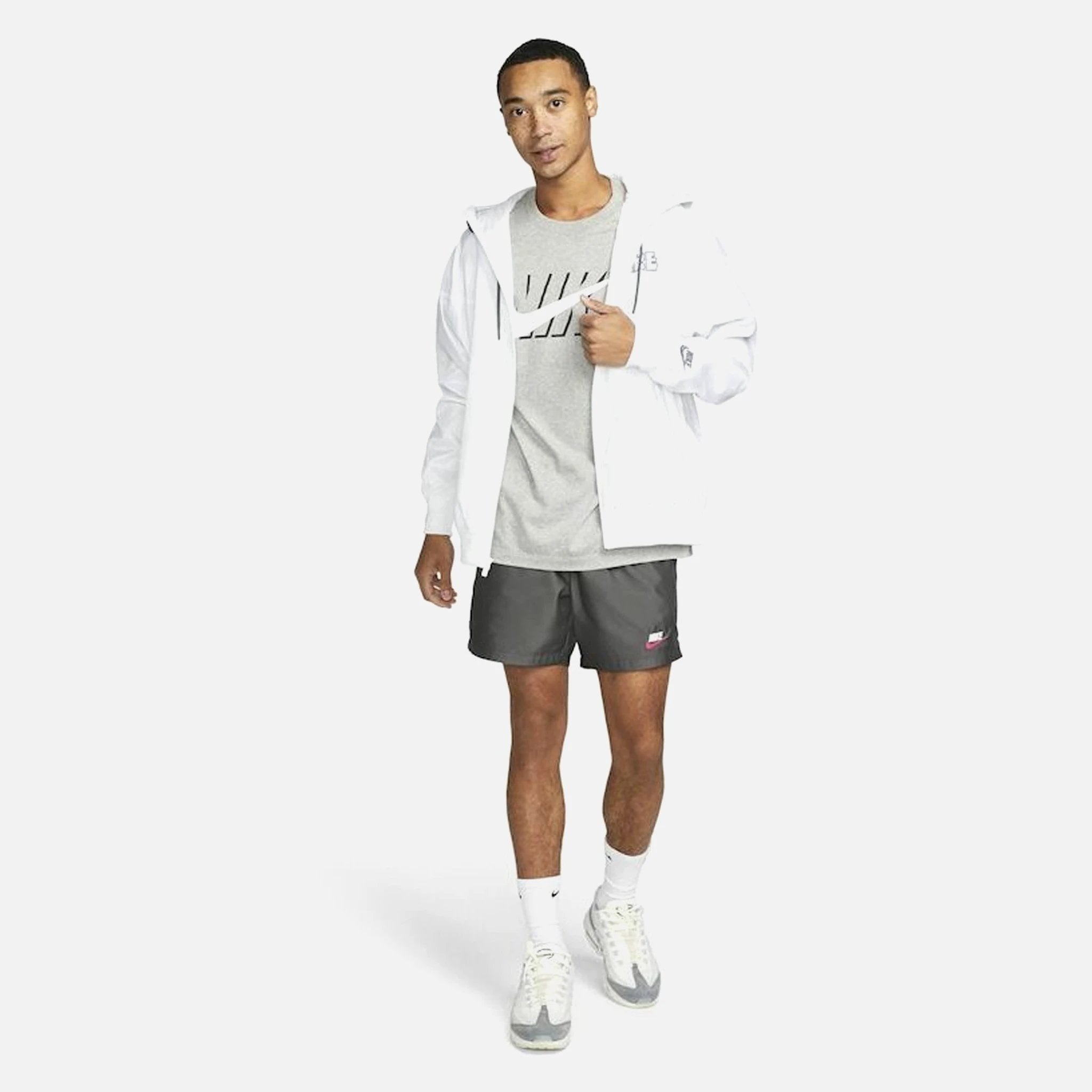 Nike T-shirt by NIKE